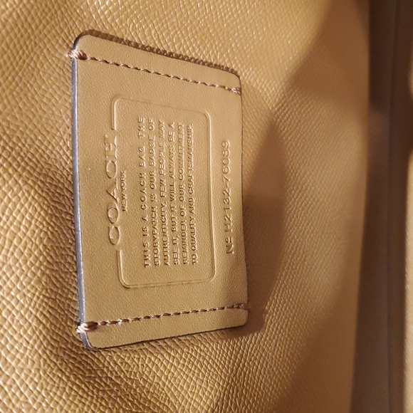 Coach colorblock Channing Carryall - Picture 11 of 14